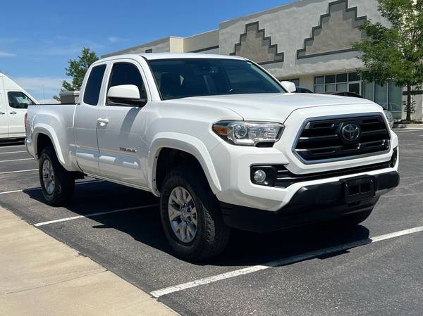 2018 Toyota Tacoma SR5 V6