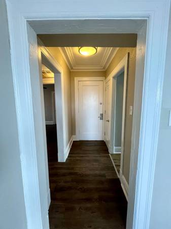 $1,450 / 2br - 830ft2 - Located in , Pet Friendly (Pet Fees Apply), 2 bedroom64013204070403120
