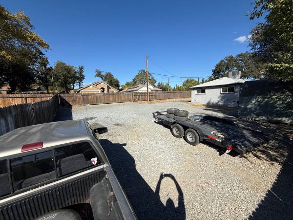 $900 / 1090ft2 - 64x64FT Yard for rent rolling gate (Citrus Heights)64043836510209122