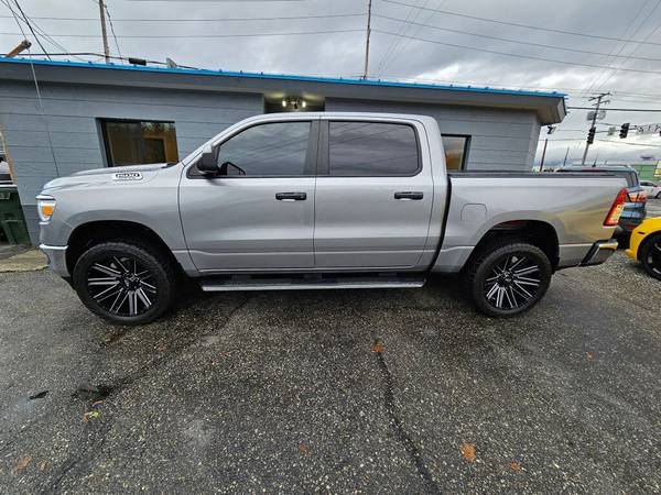 2019 Ram 1500 Tradesman 1C6SRFGT7KN541660 - $27,999 (Por la mejor selección de vehículos usados en la s)63470764756609122