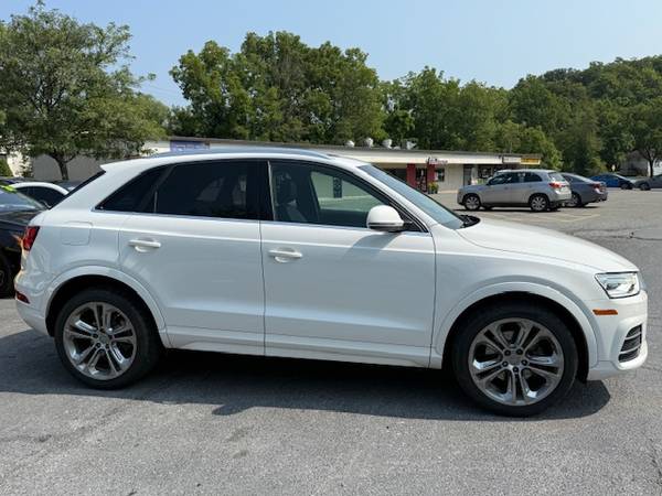 2016 AUDI Q5 AWD. ¡AUTO LIMPIO TOTALMENTE EQUIPADO! 2016 AUDI Q3 AWD. - $11,500 (East Stroudsburg)63435791834625124