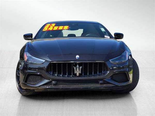 Sedán Maserati Ghibli Modena 2023, color Negro Ribelle Metálico - $585 (LLAME AL 408-458-9762 PARA PAGO PERSONALIZADO)63470901416065121