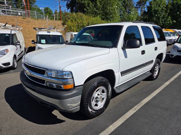 2005 Chevrolet Tahoe 4X4 Automatic SUV Low Mileage! - $12,900 (Bellevue)63617157093379122