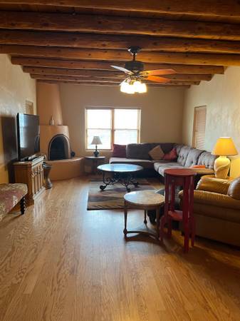 $249 / 3br - 1600ft2 - Lovely 3 bedroom home near plaza (Santa Fe)63659815852675120