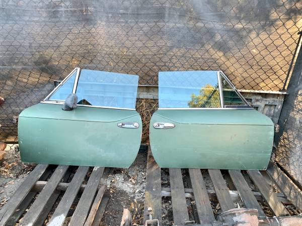 Fiat 124 Sport Spider Driver + passager side Doors Complete W Hinges 1979-1982 1