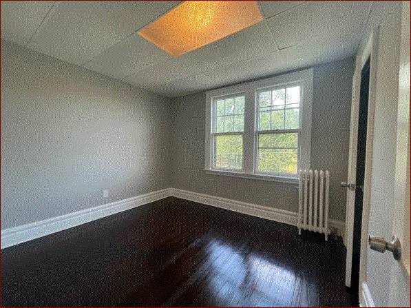 Spacious 3 Bedroom 2 Full Bath Living room
$1,200
albany, NY Spacious 3 Bedroom 2 Full Bath Living room
$1,200
albany, NY