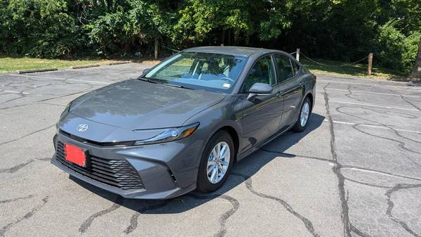 2025 Toyota camry Se 1