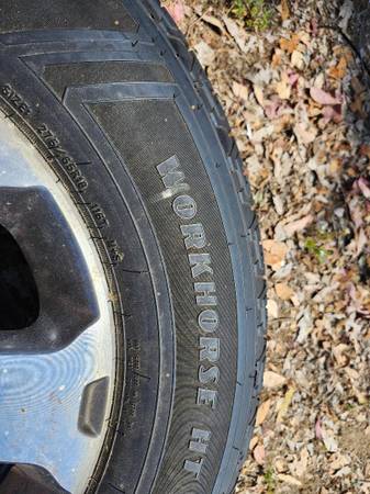 Neumáticos Goodyear Wrangler - $900 (Vista)63442664866049124