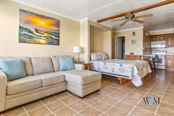 $950.00 / 1br - 338ft2 - ALQUILER DE INVIERNO - Estudio reformado en primera planta63839297075075120