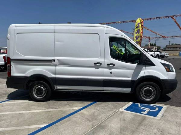 2015 FORD TRANSIT 150 > CALL NOW! (909) 587-2124 EZ FINANCE!! - $18,975 (San Diego)63440406422915124