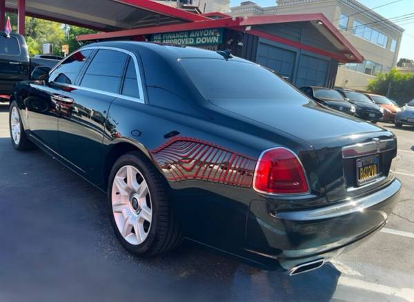 2012 ROLLS-ROYCE GHOST - $89,988 (818- 841-6100) (North Hollywood))63623905702529124