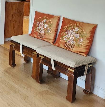 Moving sale - Asian console table with two benches 1