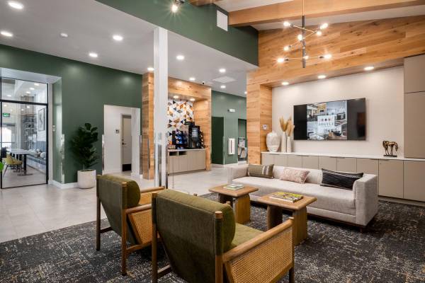 $1,679 / 1br - 700ft2 - Limited Time Offer  2 Months FREE Luxury Living (Kennewick)63623969136259123