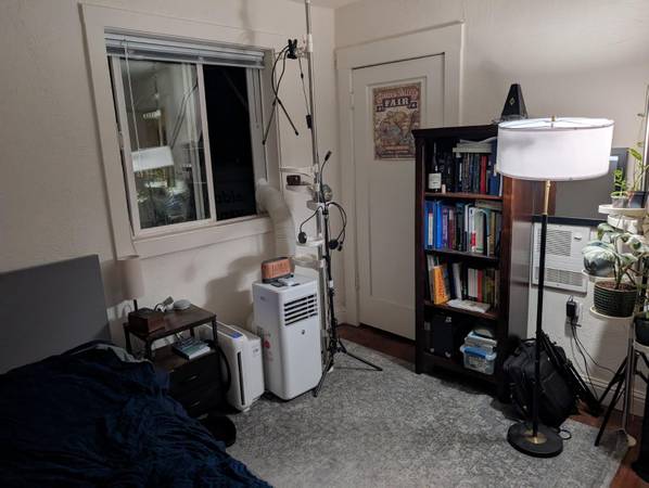 $1,275 Spacious Room in Emeryville on Berkeley boarder (berkeley)63682832382339123