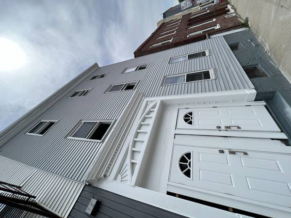 $4,600 / 3br - South Boston 3 Bed/1 Bath Renovado | Cerca de Carson Beach (South Boston)63620480055299121