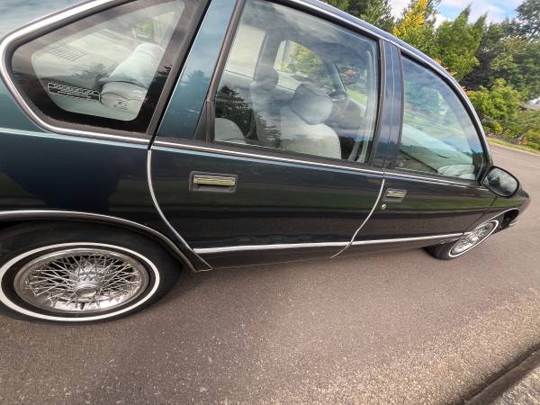 1996 Chevrolet Caprice - $5,995 (Portland)63617918582787124