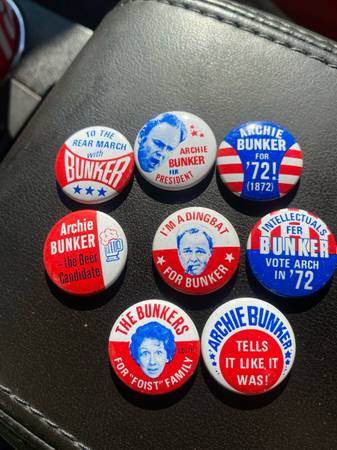 1972 Archie bunker pins 1