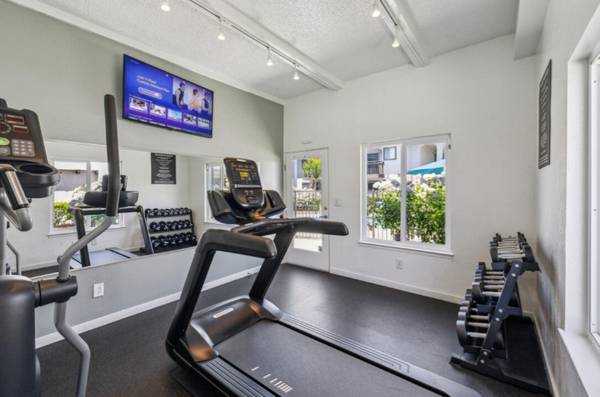 $3,375 / 2br - 973ft2 - Solera: Sun, Space, and a Lifestyle you’ll Love (santa clara)63946807721987124