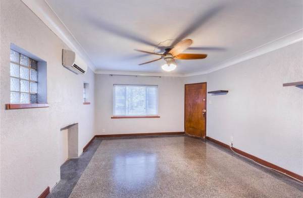 $2000.00 / 3br - 1500ft2 - Charming 3 Bed 1 Bath Unit in St Louis - Available 9/5 - $2000/mo63924427341187122