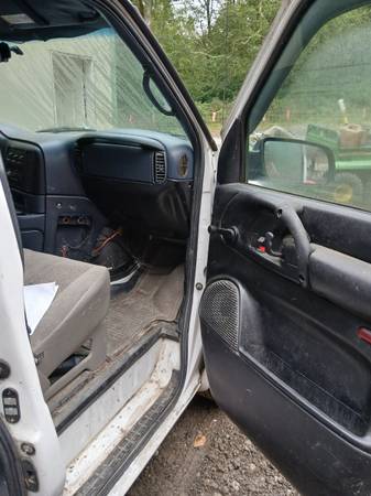 Furgoneta GMC Safari 1998 - $3.997 (Snohomish)63473369642755124