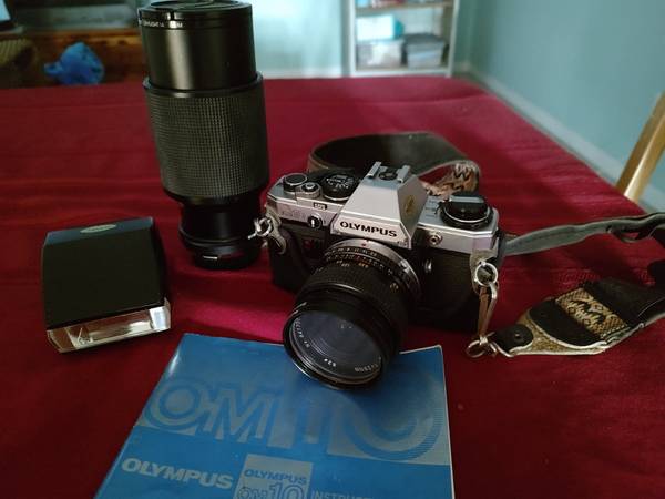 Olympus OM10 Camera, Flash, Lenses and Accessories 1