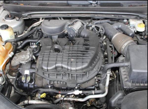 2013 Chrysler 200 Engine 1