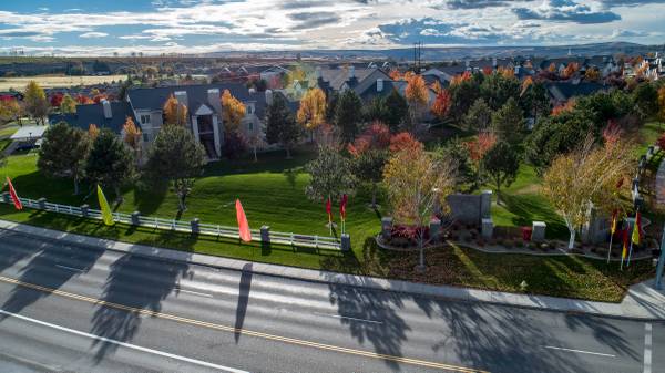 $1,387 / 1br - A New Wave of Living!! (Kennewick)63697300593923121
