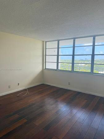 $1,350 / 1br - ALL NEW AND PERFECT 1 BED 1 BATH UNIT (NORTH MIAMI BEACH)63825137951747121