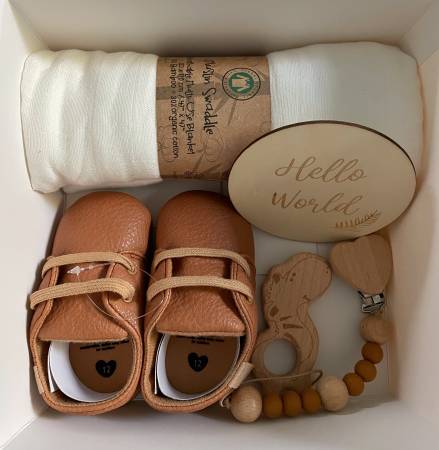BRAND NEW Baby Gift Set 1