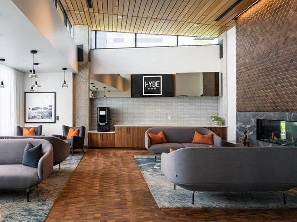 $3,112 / 2br - 1054ft2 - State-of-the-art fitness center, Private deck, patio or balcony (Bellevue - Crossroads)63862287633921124