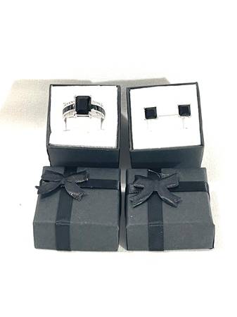 Anillo de plata esterlina completamente nuevo con piedras de ónice negro y aretes a juego - $40 (Vacaville)63471043273091120