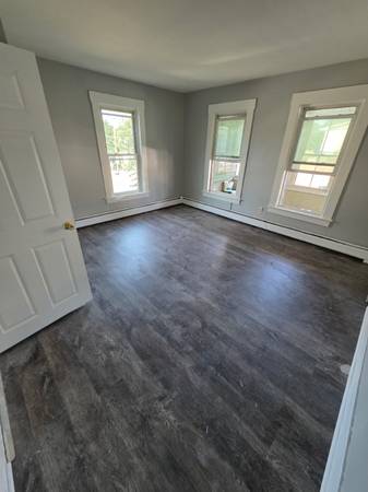 $1650.00 / 2br - 1100ft2 - 37 Maple street Unit #163931653987074121
