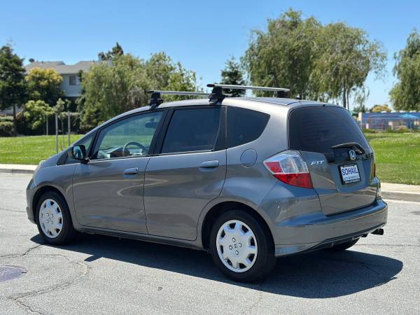 Honda Fit 2012 con solo 92 mil millas. - $7,990 (fremont / union city / newark)63624122738049122