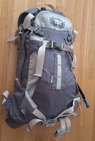 Camelbak Outlaw Menace backpack - Skiing, snowshoeing, mtn bike, hike 1