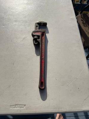 18" Ridgid Pipe Wrench 1