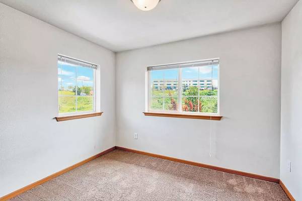 $1,168 / 3 habitaciones - 1151 pies² - ¡Nos ajustamos a tu estilo de vida! ¡3 habitaciones, 2 baños! (Pullman)63689276684545121