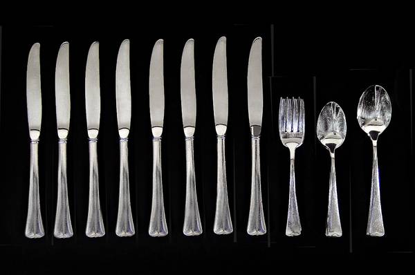 21 Pcs Oneida Wyndam Stainless Flatware 1