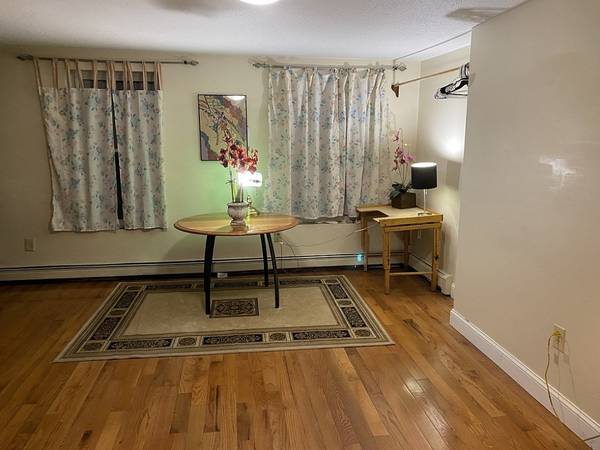 $3,300 / 2br - 980ft2 - 2BR1B APT.Tufts Dental Boston-2 mins walk to -T, Emerson,Suffolk,NEU.l (Tufts Dental,Boston ,Downtown  Financial)63810113515779122