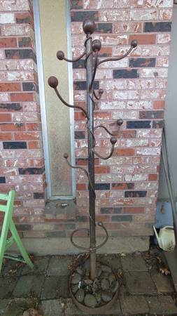 Heavy metal coat rack - $20 (Vancouver)63471430822913121
