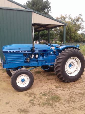 Leyland 384 Tractor - farm & garden - by owner - sale