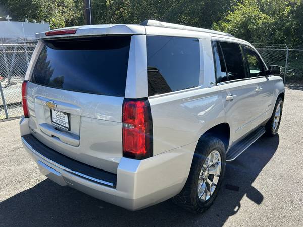 2015 Chevrolet Tahoe LTZ 4WD --Título limpio, equipado, asequible-- - $24,995 (kirkland)63613916638979124