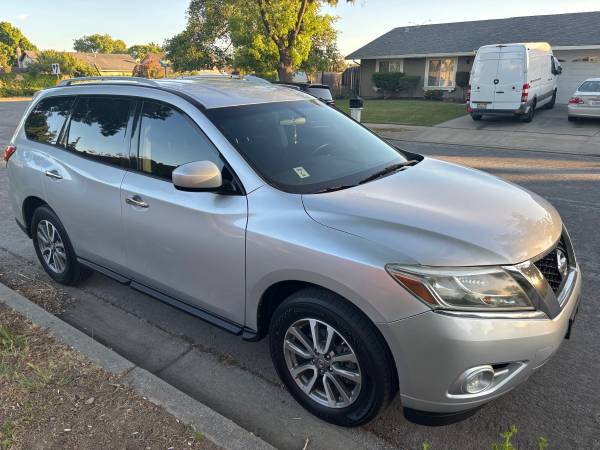 2013 Nissan Pathfinder S 4x4 - $5,900 (san bruno)63470899064451121