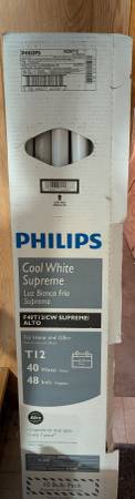 Philips Cool White T12 Florescent Tubes 1