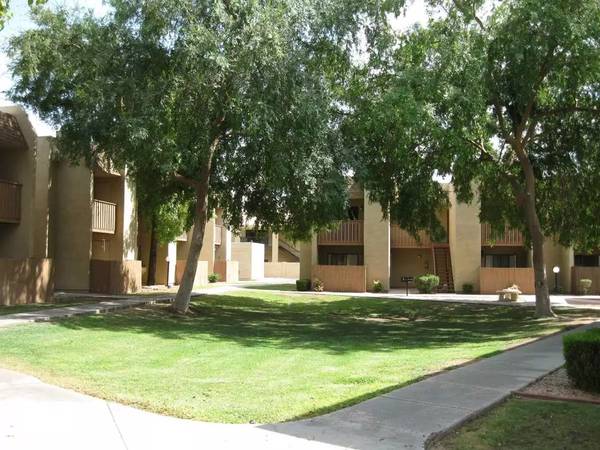 $1,157 / 2br - 900ft2 - Central location in Phoenix. 2 Bed, 2 Bath! Stop by for a tour! (Phoenix)64024992158339124