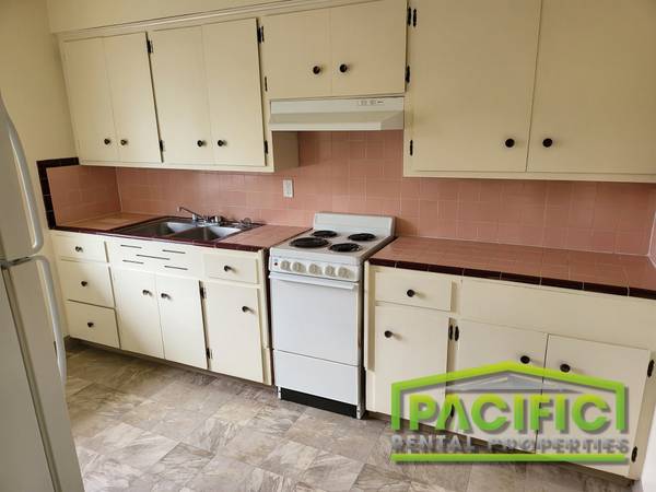 $1,145 / 2br - 925ft2 - 125 Cottage St (Medford)63654692291073121