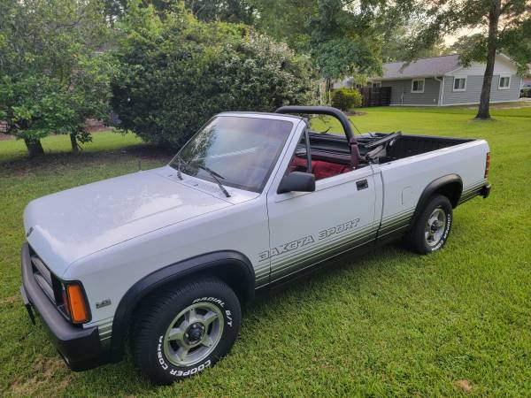 1989 Dodge Dakota Convertible only 47k original miles! - $14,900 (Myrtle Beach)63499770851201121