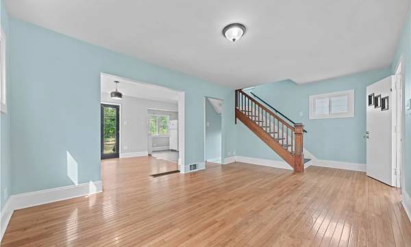 $750 / 2br - 1015ft2 - Beautiful 2 Bedroom For Rent (Akron)63621941074305121