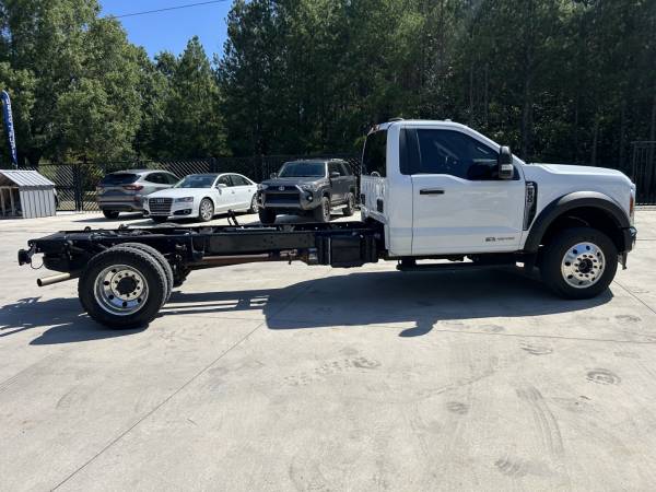 2023 Ford F600 F-600 XLT - Photo 10