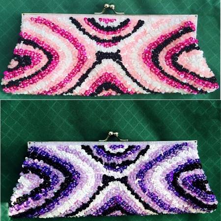 Vintage 1960's Psychedelic Sequin Clutch or Shoulder Chain Purse 1