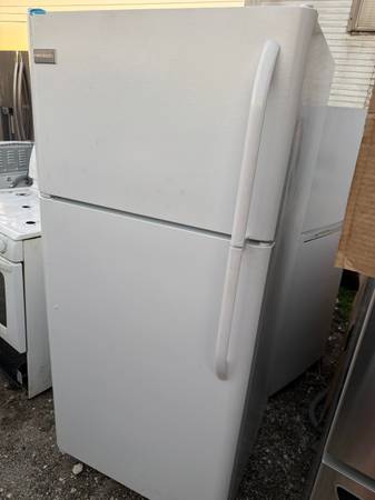 Frigidaire  top freezer refrigerator 1